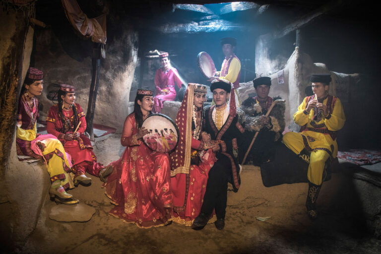 Recording traditional intangible - Tajik Wedding